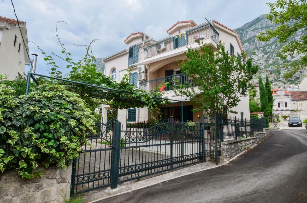 Apartment Radulovic Kotor Exteriér fotografie